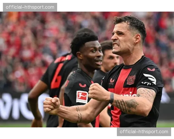 勒沃库森1-1绝平法兰克福,赛季不败纪录延续但积分优势缩水 勒沃库森1-1绝平法兰克福,赛季不败纪录延续但积分优势缩水